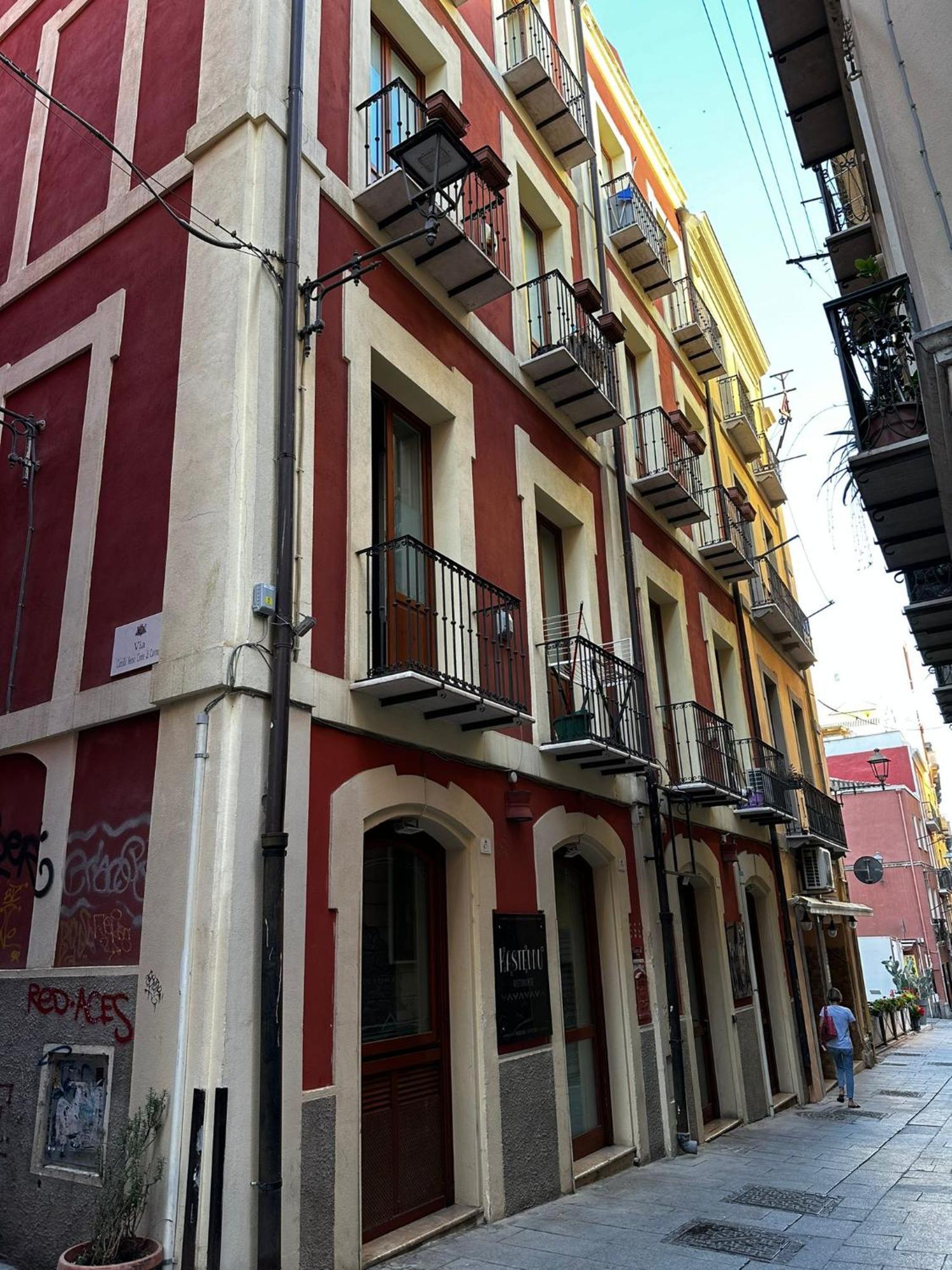 칼리아리 Right House - Characteristic Marina District 아파트 외부 사진